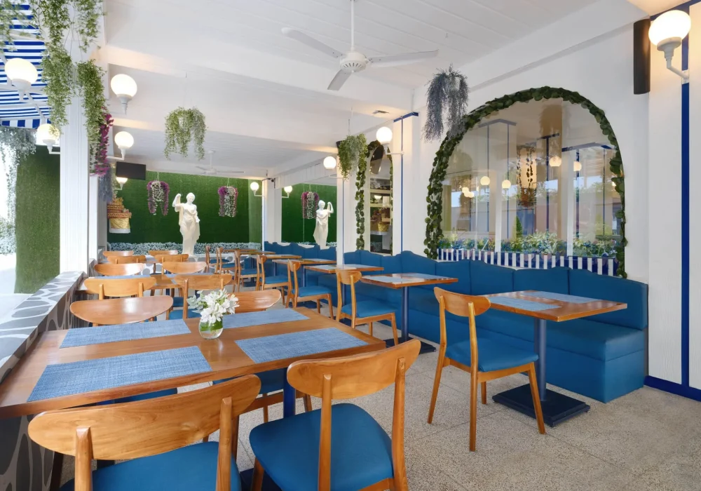 pallas-greek-taverna-at-blu-zea-1